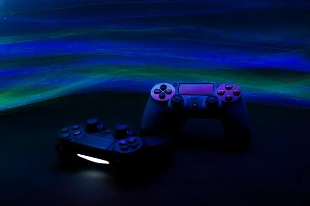 Guide complet pour organiser une soirée jeux narratifs