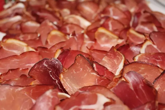 Guide d'achat : Choisir le meilleur jambon cru