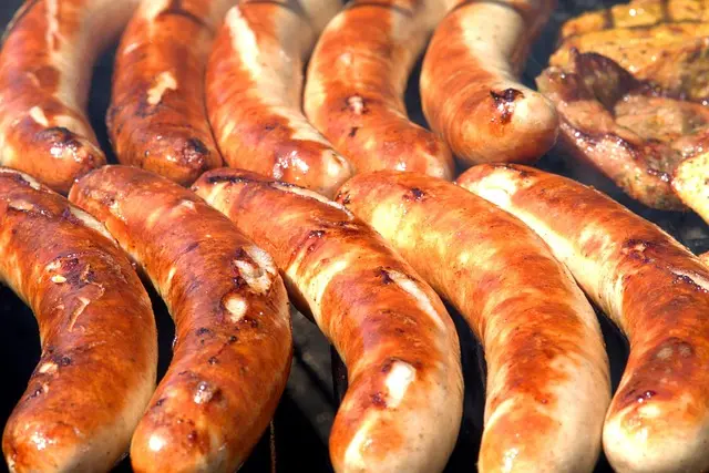 Guide d'Achat : Choisir le Meilleur Équipement de Barbecue